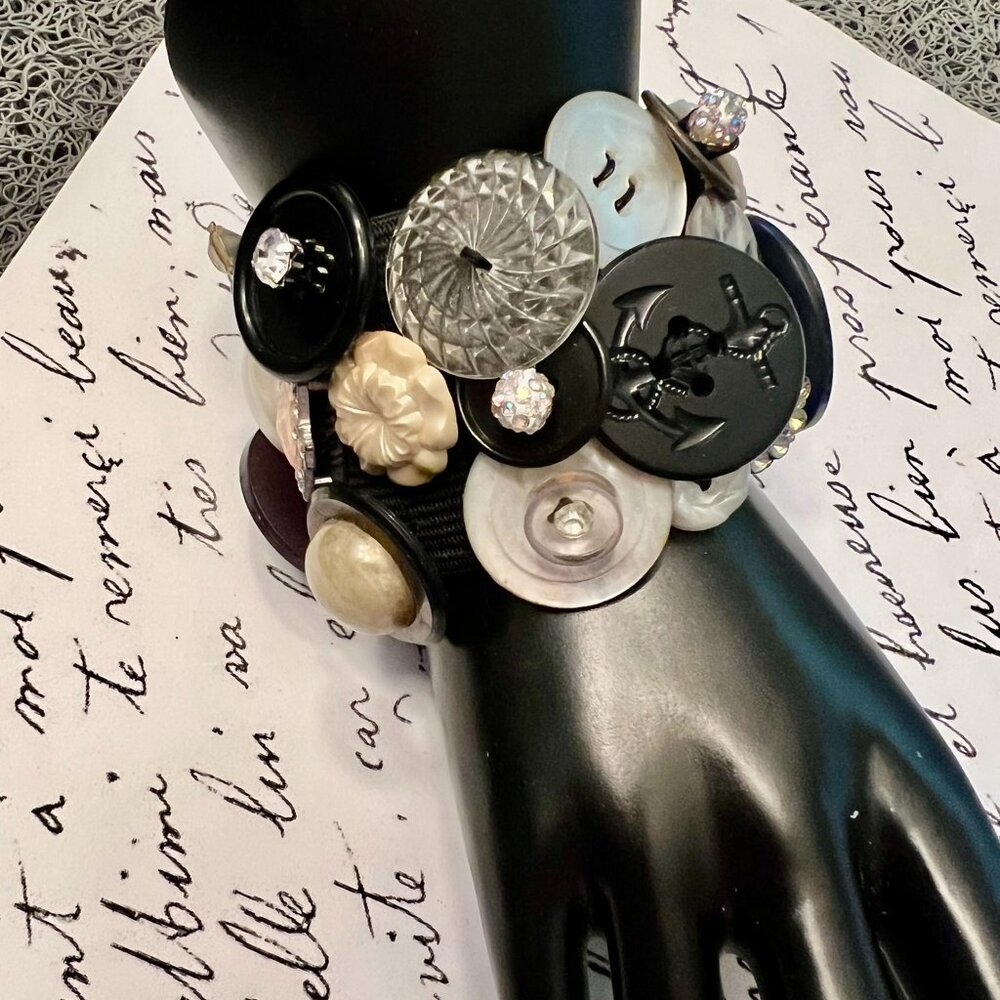 Exquisite Chunky CUFF/BRACELET/BANGLE Adorned w/Vintage Buttons and Rhinestones